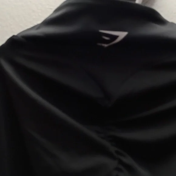 Gymshark Black Workout Leggings - Picture 3 of 5